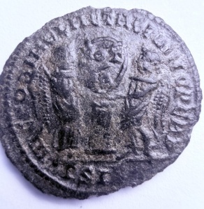 CRISPUS - CAESAR ( 317-326 AD ) - Moneda Antica Romana - Img 2