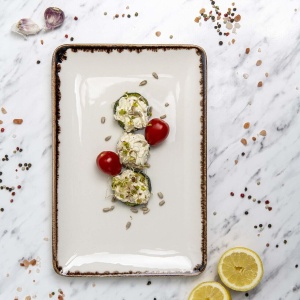 Farfurie dreptunghiulară Vanilie, 300x150 mm Fine Dine - Img 2