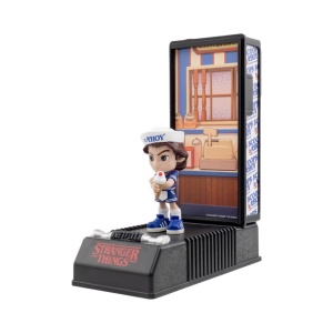 Figurina diorama de colectie seria STRANGER THINGS Upside Down Capsules Series 3, carcasa display in forma de Walkie Talkie, produs licentiat ORIGINAL, YUME, se livreaza aleatoriu - Img 10