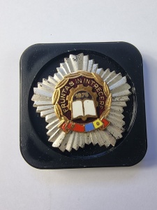 Insignă „Fruntaș în întrecere” – 1976 , RSR