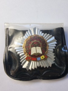 Insignă „Fruntaș în întrecere” – 1980 , RSR - Img 2
