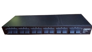 Mechanikus sztereó kapcsoló 6 hangszórópárhoz, QED UHSS6 (ULSS6), Audiophile Speaker Switching Unit, használt