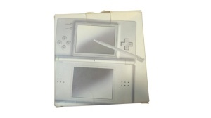 Nintendo DS Lite játékkonzol, USG-001 modell, japán változat, fényes ezüst, szürke, eredeti dobozban, minden tartozékkal együtt, A+ minősítésű, használt - Img 7