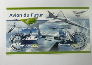 Bloc filatelic (colită) Burkina Faso 2023 – Avion du Futur – 4000F - Img 2