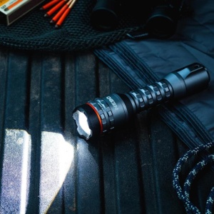 Lanterna profesionala, LED COB, 800 lumeni, aluminiu anodizat, acumulator, functie Power Bank, IP67, NEBO DAVINCI 800L - Img 4