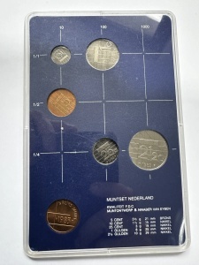 **Olanda 1983 – Set oficial 5 monede \+ jeton – Regina Beatrix ** - Img 2