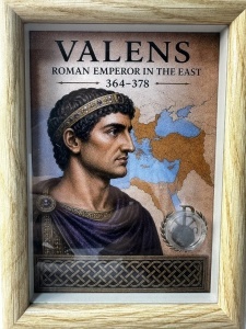 Tablou VALENS ( 364-378 AD ) + Moneda autentica . - Img 4