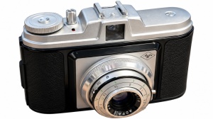 Aparat foto vintage de colectie AGFA Isola 6043, impecabil, format film 120, husa piele, second hand - Img 2