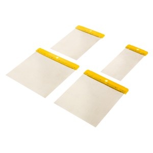 Spaclu metal cu maner plastic, 4 buc -set