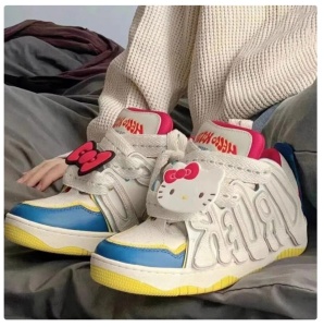Adidasi fetite Retro Style, sireturi duble, marimea 35, model Hello Kitty - Img 11