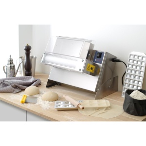 Aparat electric pentru formatare aluat de pizza sau paste, Hendi 300, 1 Rola, 250 W diametru disc aluat de la 14 cm pana la 30 cm 480x335x(H)430mm - Img 2