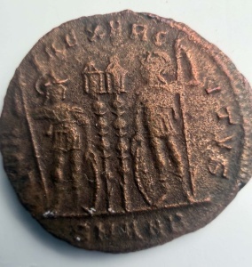 CONSTANTINE the GREAT ( cca 335 AD ) - Moneda Antica Romana - Img 2
