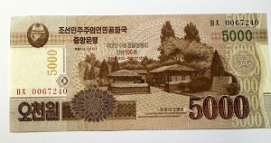 Bancnota - Coreea de Nord - 5000 Won 2013 - Comemorativa