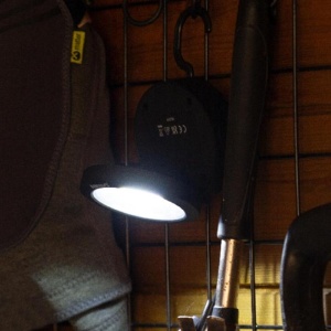 Prémium kemping zseblámpa, LED COB, 220 lumen, ABS, akkumulátoros, IPX4, NEBO ANGLE LIGHT - Img 4