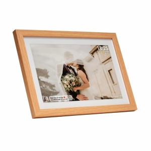 Ramă Foto Digitală Wi-Fi Denver PFF-1040LW, Ecran Tactil 10.1" HD IPS, Design din Lemn de Stejar, Software Frameo, 16 GB Stocare, USB-C, Light Wood - Img 12
