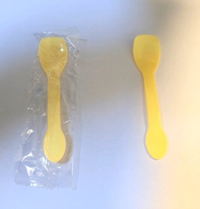 Set 100 lingurite din plastic ambalate individual pentru deserturi, inghetata, 10cm, PORTOCALIU - Img 2