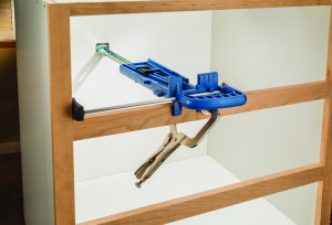 Dispozitiv pentru montat sisteme de glisare , sertare , Rockler Drawer Slide Jig - Img 3