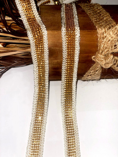 White Embroidered Lacing Tape with Metallic Chain