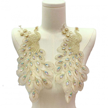 Peacock applique with Lurex Thread and Crystals, 31 x 15 cm