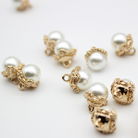 Pearl Buttons, 13mm, (5 Pieces/Set)