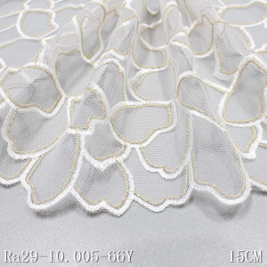 White Lace Embroidered with Lurex Thread, 15 cm - Img 2