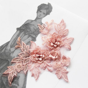 Aplicatie Brodata cu Flori 3D, 19x15cm - Img 3
