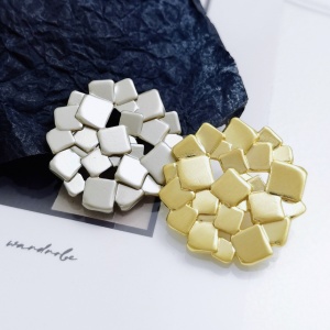 Asymmetric Metal Buttons, 27mm (6 pcs/set) - Img 3