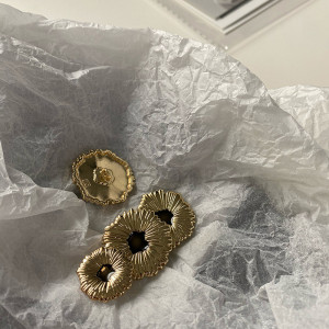 Metal Buttons Flower, Gold, 18/25mm (2 pcs/set) - Img 2