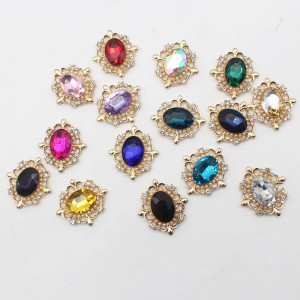 Pandantiv Cristale si Perle, 32x30 MM (1 bucata)