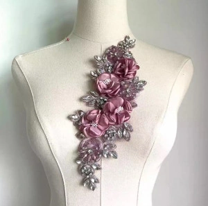 Aplicatie Cristale Flori Roz 3D
