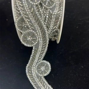 Heat-Sticking Strip Strass and Beads, Silver, 3.5 cm - Img 2