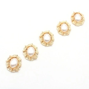 Pearl Pendant, Gold, 28MM - Img 3