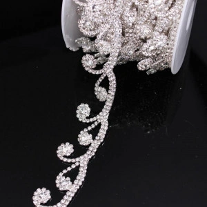 Decorative Chain with Flower Rhinestones - Img 2