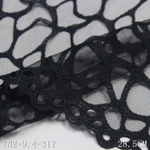 Dantela Neagra Brodata , 28.5 cm - Img 4