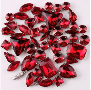 Set Cristale Sticla, Rosu, Baza Argintiu, (50 bucati/set)