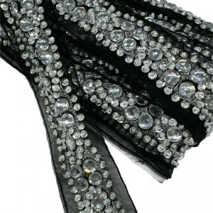 Trim Flowers and Sequins, 5cm