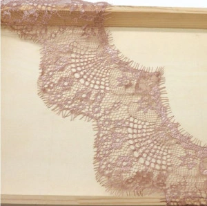 Chantilly Smooth Lace, 10 cm - 3 meters piece - Img 5