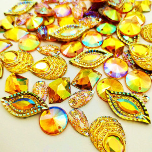 Cristale de Cusut Decorative, Acril, Galben Topaz, (50 bucati/set) - Img 1