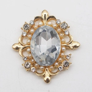 Crystal and Pearl Pendant, 32x30 MM - Img 5