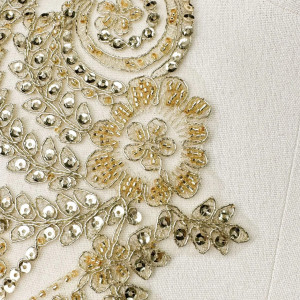 Embroidered Appliques with Sequins and Beads, Golden ( 2 pieces/set) - Img 4