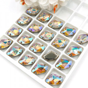 Heaven Glass Sewing Stones, 14 MM