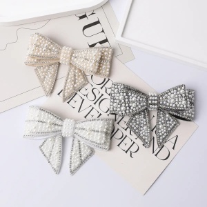 Pearl Decorative Bow, 9 x 9 cm
