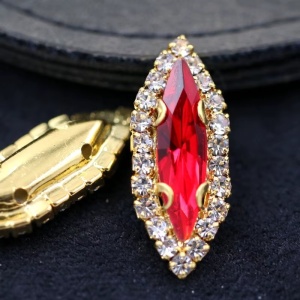 15mm Glass Sewing Crystals – Gold Base (1 piece) - Img 4