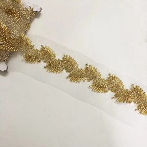 Banda Pasmanterie Frunze din Margele, Auriu, 4.2 cm - Img 2