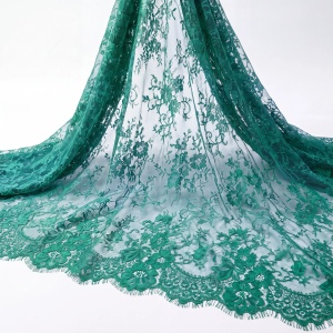 Dantela Chantilly, Verde Imperial Latime 150 cm (3m/bucata)