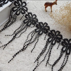 Fringes Flowers Lace, 17 cm
