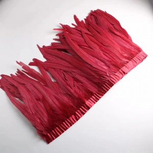 Rooster Long Feathers Tape, Bordo