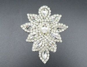 Accessories with glass crystals - 8x9 cm