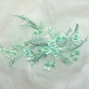 Embroidered appliqué on tulle with 3D flowers and pearls - Img 5