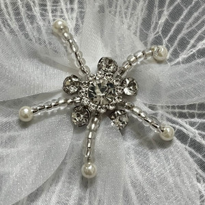Embroidered Appliqued Flower with Stripes, White, ,16cm - Img 2